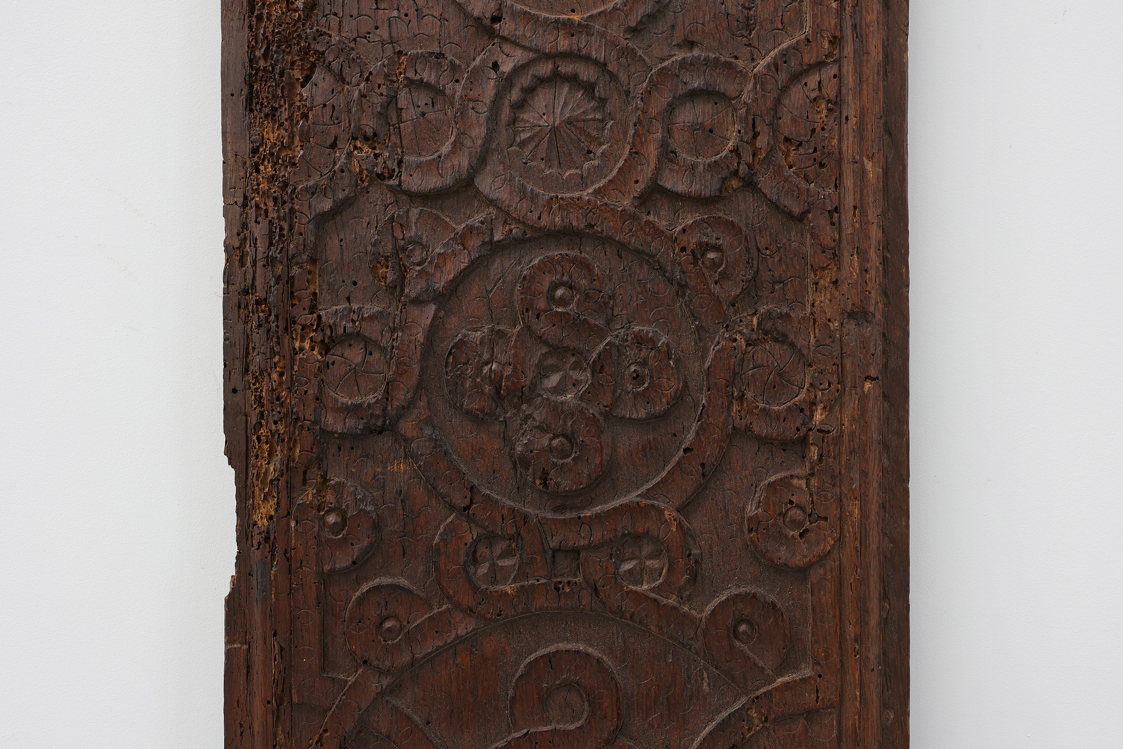 16th Century Gothic Wood Panel from France with Geometric Ornamentthumbnail